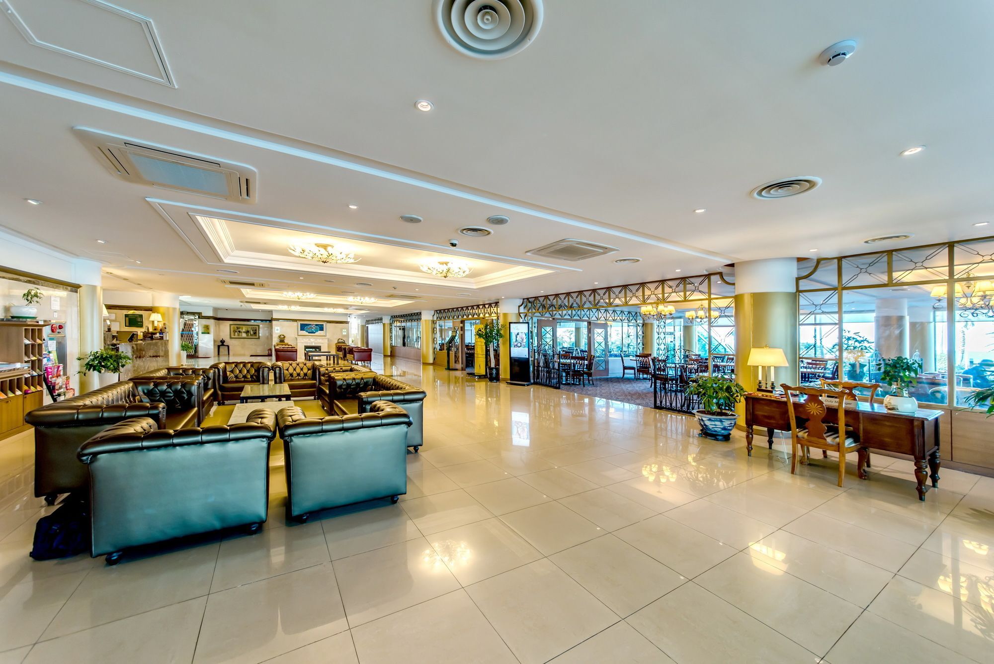 Sunshine Hotel 3*